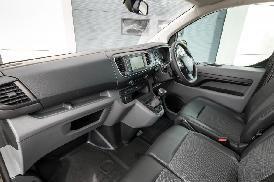 Торпедо Citroen Dispatch M 2016 года  (фото 4 из 7)